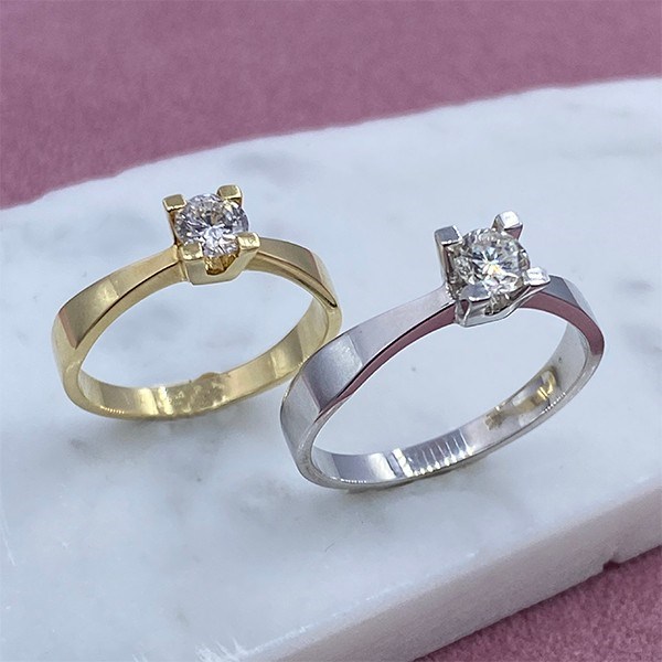 Diamant 14 kt. guldring med 0,25 diamant - l1948-025rg